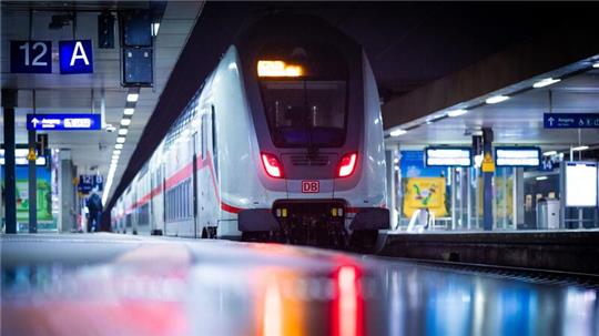 Die Deutsche Bahn geht davon aus, dass der Lokführerstreik Millionen Fahrgäste betreffen wird.