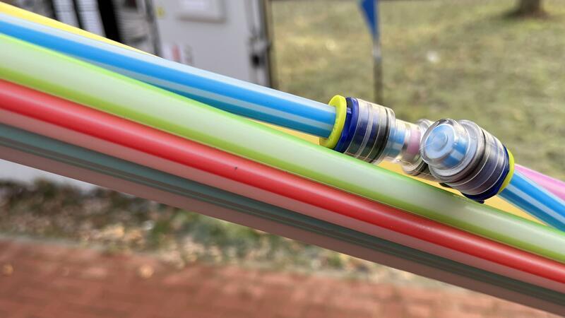 Verwirrspiel beendet: Deutsche Glasfaser gibt in Horneburg auf Die Deutsche Glasfaser verlegt keine Kabel in Horneburg und Agathenburg, aber in Dollern.