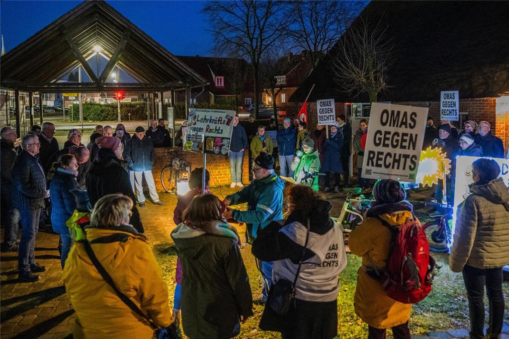 Die Direktkandidaten des Wahlkreises Cuxhaven - Stade II waren dem Aufruf des TA...