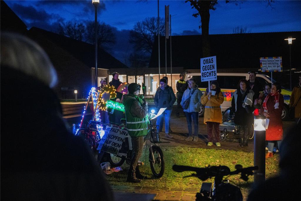 Die Direktkandidaten des Wahlkreises Cuxhaven - Stade II waren dem Aufruf des TA...