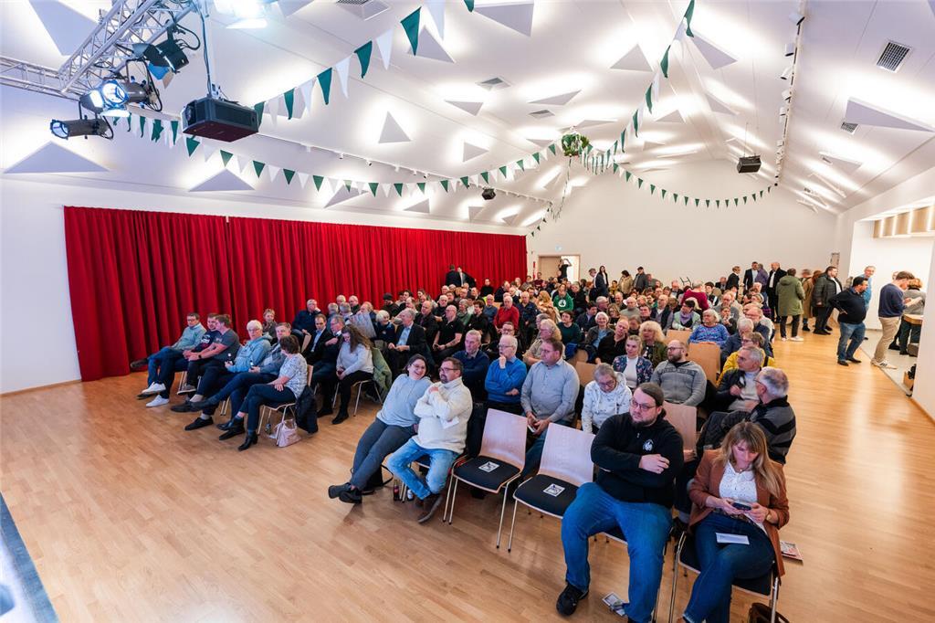 Die Direktkandidaten des Wahlkreises Cuxhaven - Stade II waren dem Aufruf des TA...