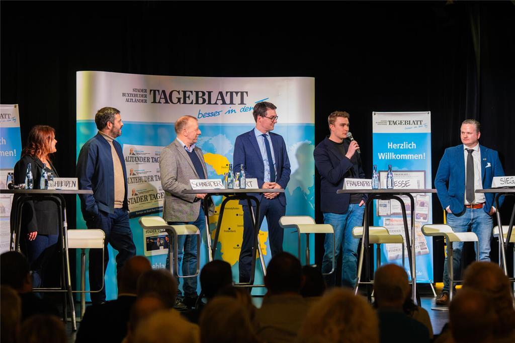 Die Direktkandidaten des Wahlkreises Cuxhaven - Stade II waren dem Aufruf des TA...