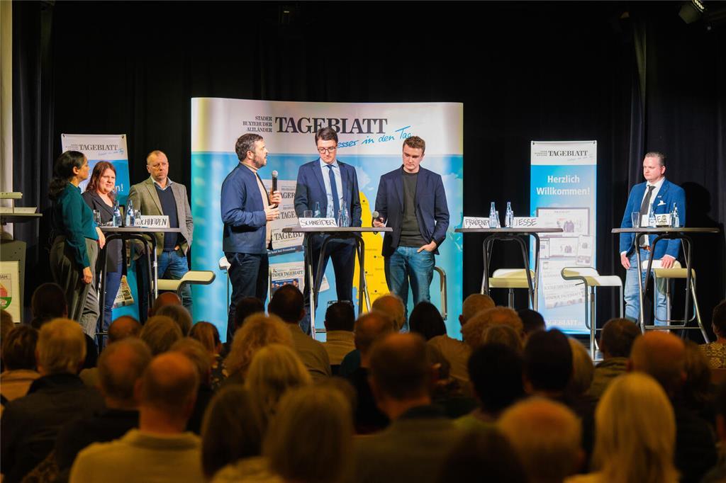 Die Direktkandidaten des Wahlkreises Cuxhaven - Stade II waren dem Aufruf des TA...