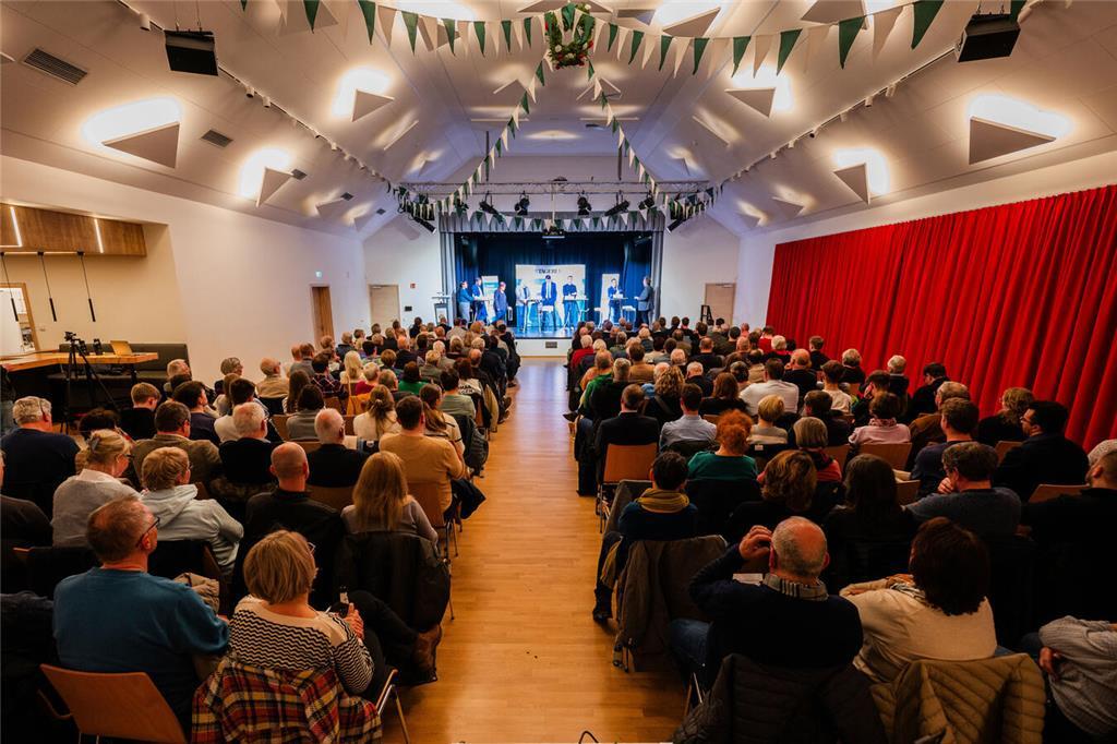 Die Direktkandidaten des Wahlkreises Cuxhaven - Stade II waren dem Aufruf des TA...