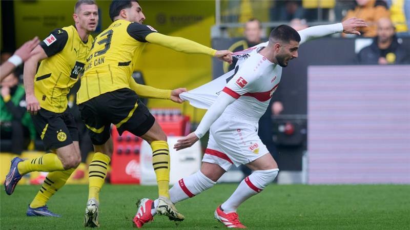 Die Dortmunder und Stuttgarter lieferten sich ein hart umkämpftes Spiel