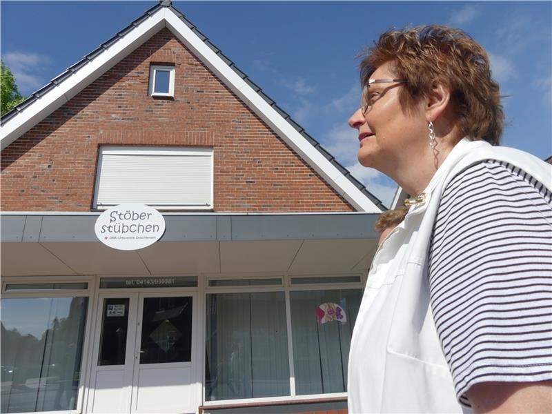 Stöberstübchen öffnet im neuen DRK-Haus in Drochtersen Die Drochterser DRK-Ortsvereinsvorsitzende Annegret Bösch plant für die Zukunft: Im neuen „Haus der Begegnung“kommt nicht nur das Stöberstübchen unter. Bestehende und neue Angebote, die auch jüngere Zielgruppen ansprechen, können hier nun a