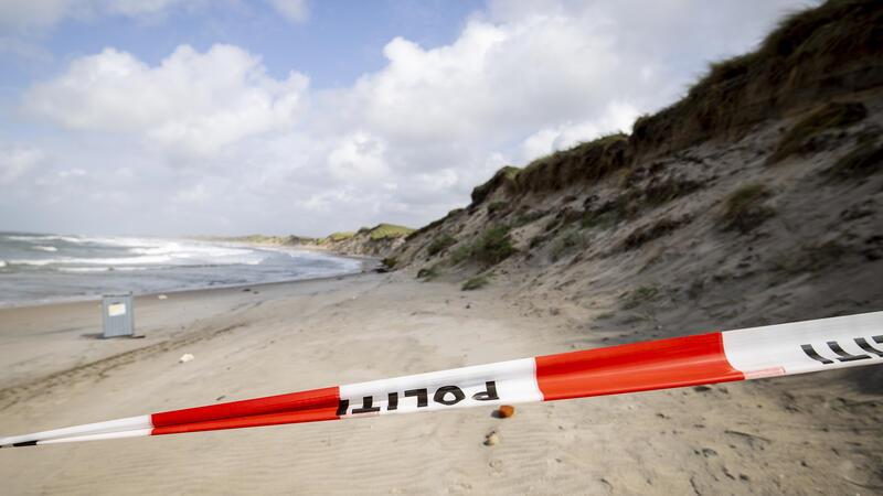 Von Sandmassen verschüttet: Jungen nach Unglück in Dänemark verstorben Die Dünen in Nørre Vorupør ragen mehrere Meter in die Höhe.
