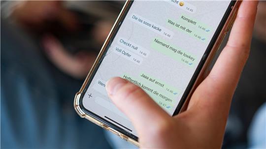 Die EU-Kommission hat einen Aktionsplan gegen Cybermobbing im Internet vorgestellt. (Symbolbild)
