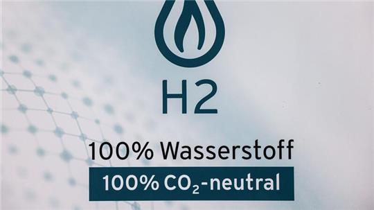 Die EU-Kommission hat grünes Licht für milliardenschwere Förderung von Wasserstoffprojekten gegeben.