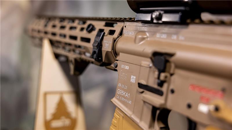 Neuer EU-Kredit für Ukraine soll vor allem Militär stärken Die EU-Kommission will, dass die Ukraine Rüstungsgüter vorrangig in Europa kauft. (Archivbild)