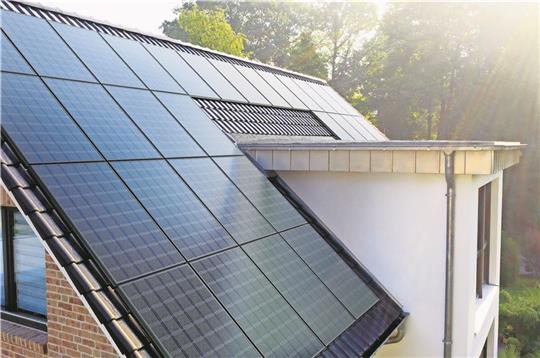 Die EWE bietet Solaranlagen für Privatkunden jetzt als Pachtmodell an. Foto: pr