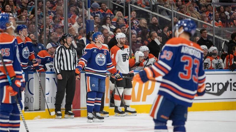 Die Edmonton Oilers haben das Spiel gegen die Philadelphia Flyers am Ende noch gedreht.