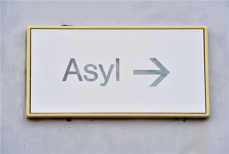 EU-Staaten verständigen sich auf Kernelement für Asylreform Die Einigung der EU-Staaten ermöglicht wichtige Gespräche mit dem Europaparlament, um die Asylreform abzuschließen.