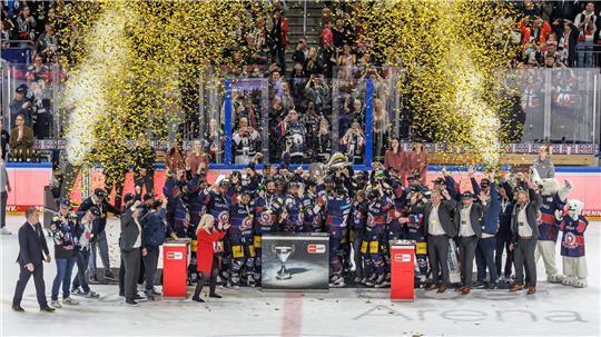 Die Eisbären Berlin feiern ihren elften Meistertitel in der DEL.