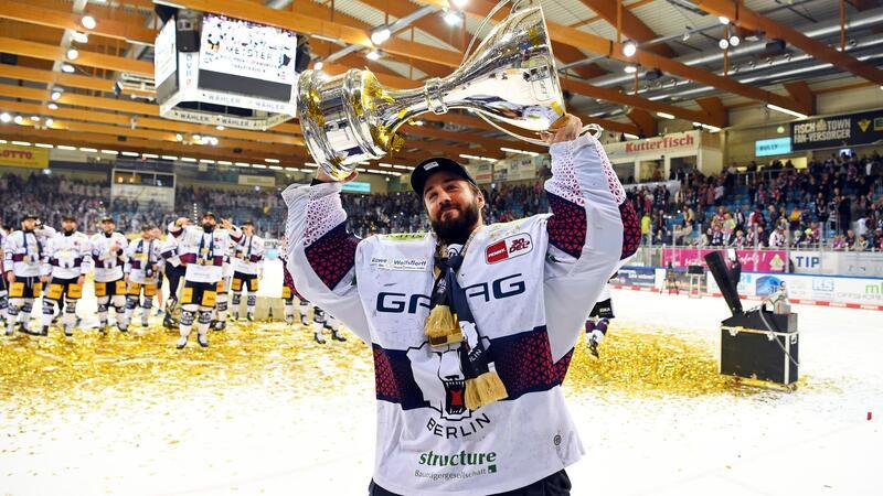 Eisbären Berlin erneut Trainer-Favorit auf den Titel Die Eisbären Berlin gehen als Titelverteidiger in die neue Saison