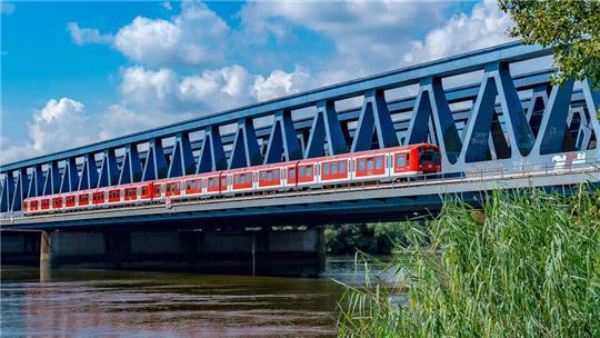 Die Elbbrücken werden wohl weiterhin die einzige Elbquerung für die Bahn in Hamburg bleiben.