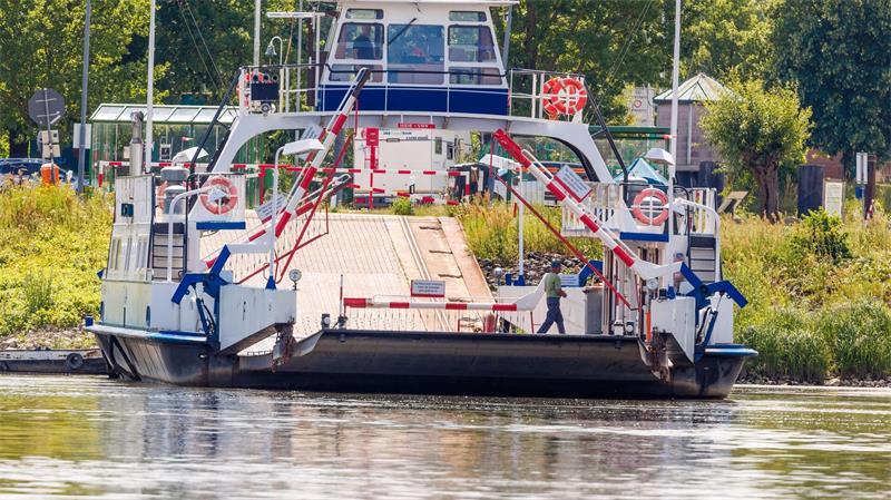 Die Elbfähre „Tanja“ bleibt derzeit am Ufer.  