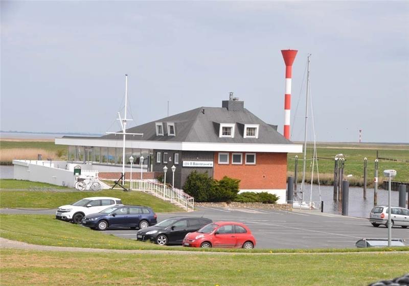 Die Elbterrassen am Seglerhafen in Otterndorf. Foto: Kramp