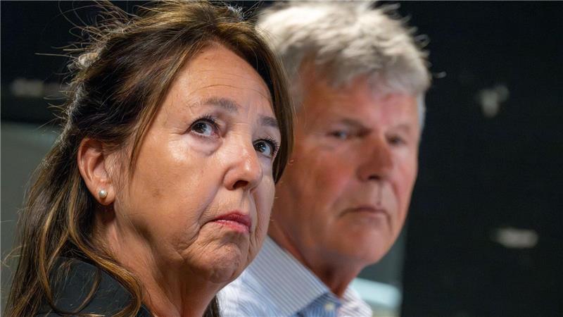 Tod in Psychiatrie - Eltern fordern Aufarbeitung Die Eltern wollen die Einstellung der Ermittlungen nicht hinnehmen.