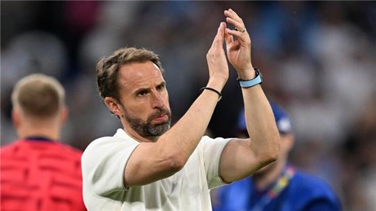 Die Engländer um Trainer Gareth Southgate setzten sich knapp gegen die Slowakei durch.