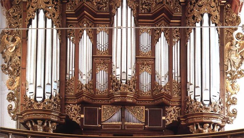 Orgelmusik und Singen: Adventsmusiken in der Stader St. Wilhadi-Kirche Die Erasmus-Bielfeldt-Orgel in der St. Wilhadi-Kirche.