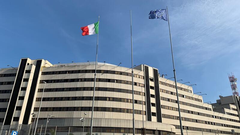 Camorra-Boss will mit Justiz zusammenarbeiten Die Ermittler der Anti-Mafia-Behörde (DIA) mit Sitz in Rom erhoffen sich neue Erkenntnisse durch die Aussagen von Francesco Schiavone.
