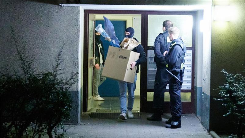 Die Ermittler stellten in Klettes Wohnung in Berlin brisante Beweise sicher. (Archivbild)