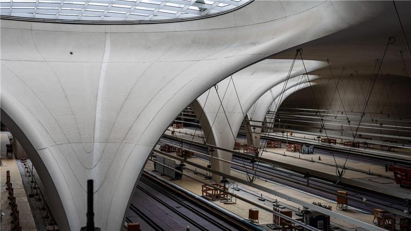 Die Eröffnung von Stuttgart 21 könnte sich Medienberichten zufolge weiter verzögern. (Archivbild)