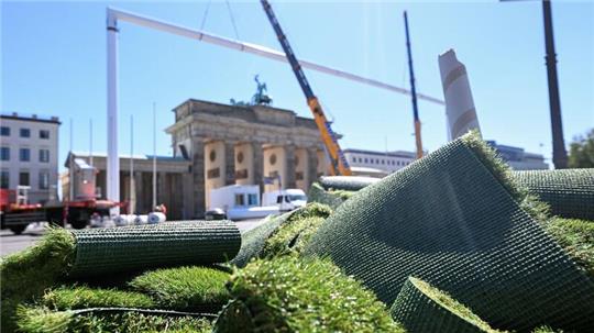 Die Europameisterschaft findet vom 14. Juni bis 14 Juli statt. Auf der Fanmeile wird es dann Public Viewing geben.