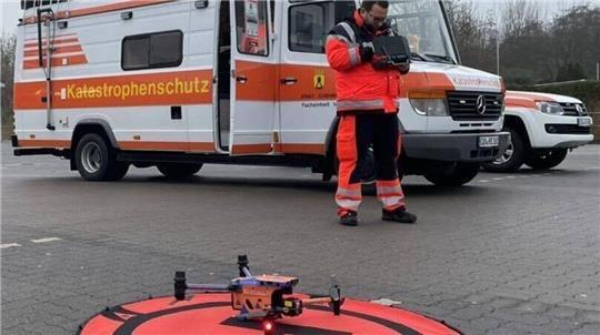 Die Facheinheit Information und Kommunikation im Katastrophenschutz der Stadt Cuxhaven setzte bei der Vermisstensuche am Mittwoch ihre Einsatzdrohne M30T ein.