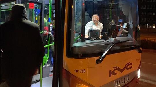 Die Fahrpläne für die Buslinien zum Airbus-Werk in Finkenwerder werden zum 1. November geändert.