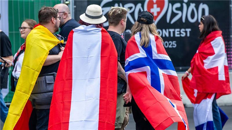 Die Fans fiebern mit. 