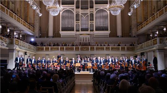 Die Farbe von Sesseln und Wänden können einen Unterschied machen. (Symbolbild).