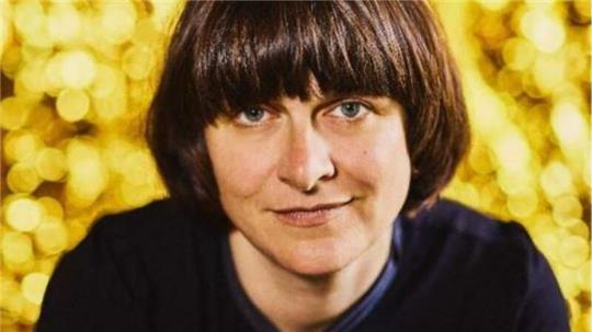 Die Feministin und Autorin Ella Carina Werner.