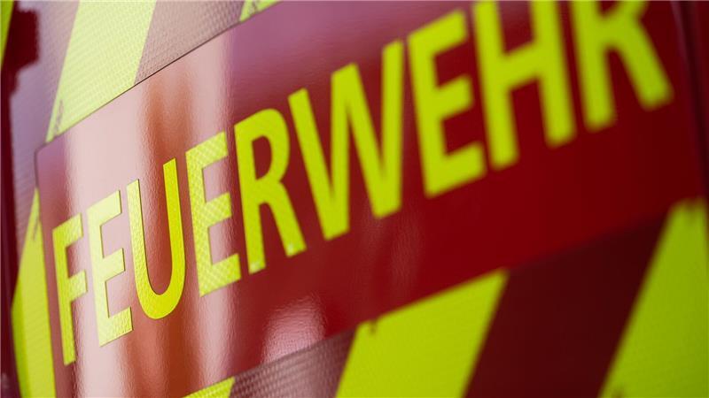 Die Feuerwehr hatte die Flammen schnell im Griff. (Symbolbild)