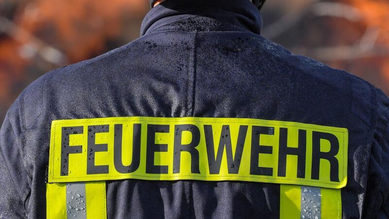 Die Feuerwehr in Telgte im Kreis Warendorf ist nach einem Sturm im Großeinsatz (Foto Archiv).