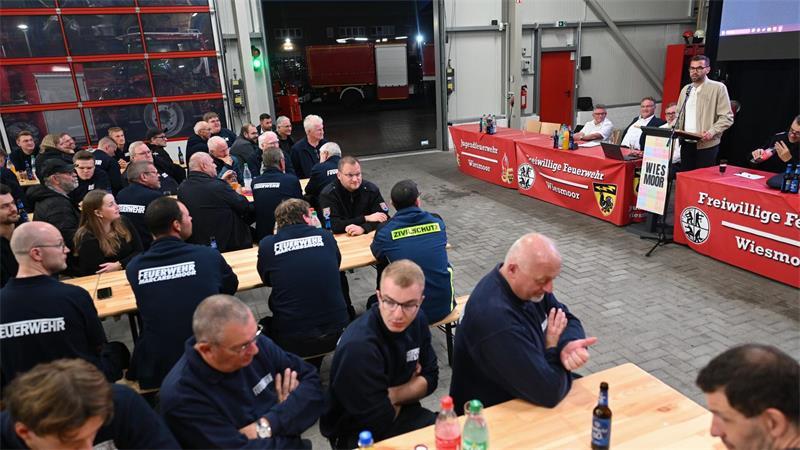 Feuerwehr-Trecker verlässt Wiesmoor – Testphase endet Die Feuerwehr in Wiesmoor rückte zu mehreren Einsätzen mit dem Fahrzeug aus.