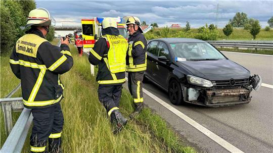 Die Feuerwehr musste zu einem Unfall an der A26-Anschlussstelle Jork ausrücken.