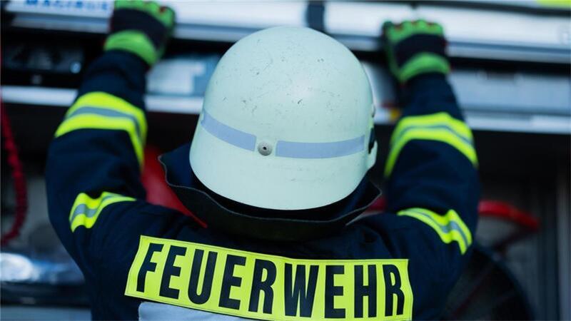 Die Feuerwehr sei wieder einsatzbereit - jedoch nicht in voller Mannstärke, so der Stadtbrandmeister.