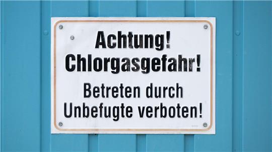 Die Feuerwehr war wegen des Austritts von Chlorgas im Einsatz. (Symbolbild)