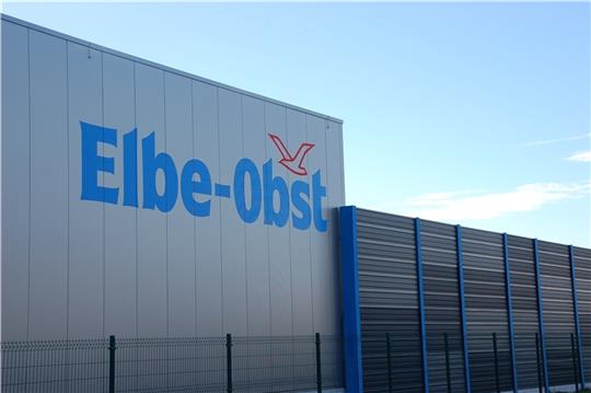 Die Firma Elbe-Obst wächst weiter im Apenser Gewerbegebiet. Foto: Laudien