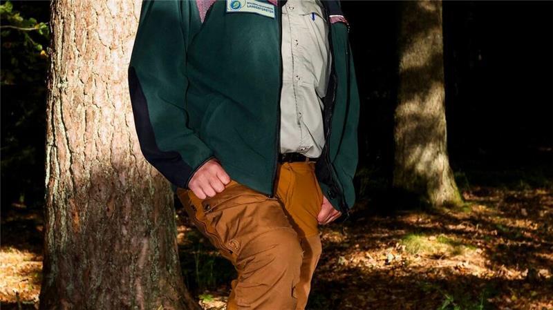 Landesforsten-Chef möchte sachlichen Austausch über den Wald Die Förster sind gerne bereit, Waldbesuchern ihre Arbeit zu erklären.