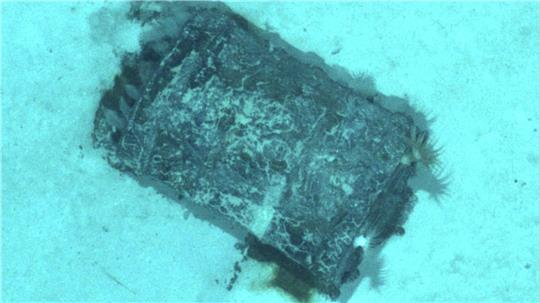 Die Forschenden untersuchten etwa 50 Atommüll-Fässer anhand von Fotos.