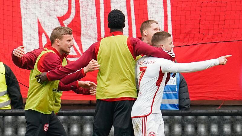 Düsseldorf verdirbt Lauterns Pokal-Generalprobe Die Fortuna nimmt drei Punkte aus Kaiserslautern mit.