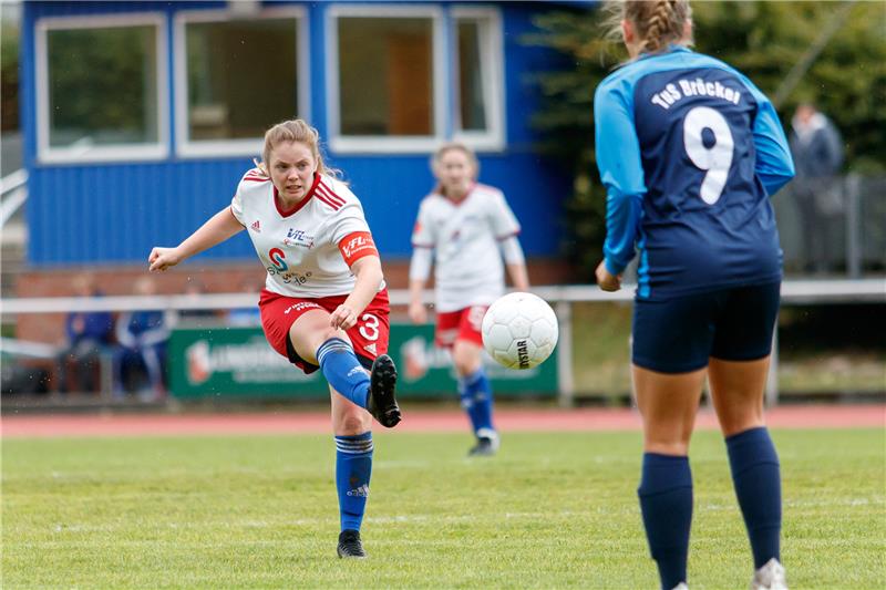 Fußballfrauen vom VfL Güldenstern Stade kontern erfolgreich Die Frauen des VfL Güldenstern Stade lagen bereits nach sechs Minuten mit 0:2 zurück. Archivfoto: Struwe/picselweb.de
