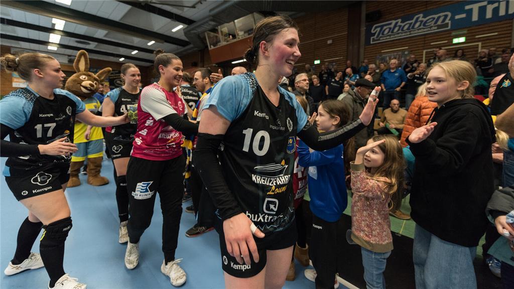 Die Freude über den ersten Saisonsieg war groß. 