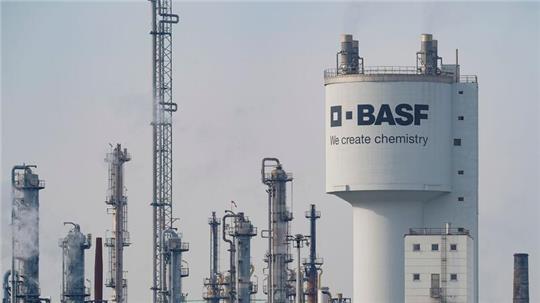 Die Führung des Chemiekonzerns BASF hatte bereits 2022 ein Sparprogramm angekündigt.