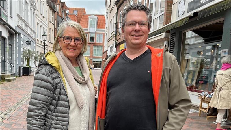 Führungswechsel: Arnhild Biesenbach gibt den CDU-Fraktionsvorsitz ab Die Führungsspitze der CDU Buxtehude: Die Fraktionsvorsitzende Arnhild Biesenbach und der Parteivorsitzende Marcel Haberkorn.