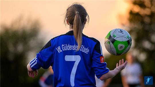 Die Fußballerinnen des VfL Güldenstern Stade haben einen schwieriges Auftaksprogramm zum Jahresstart.