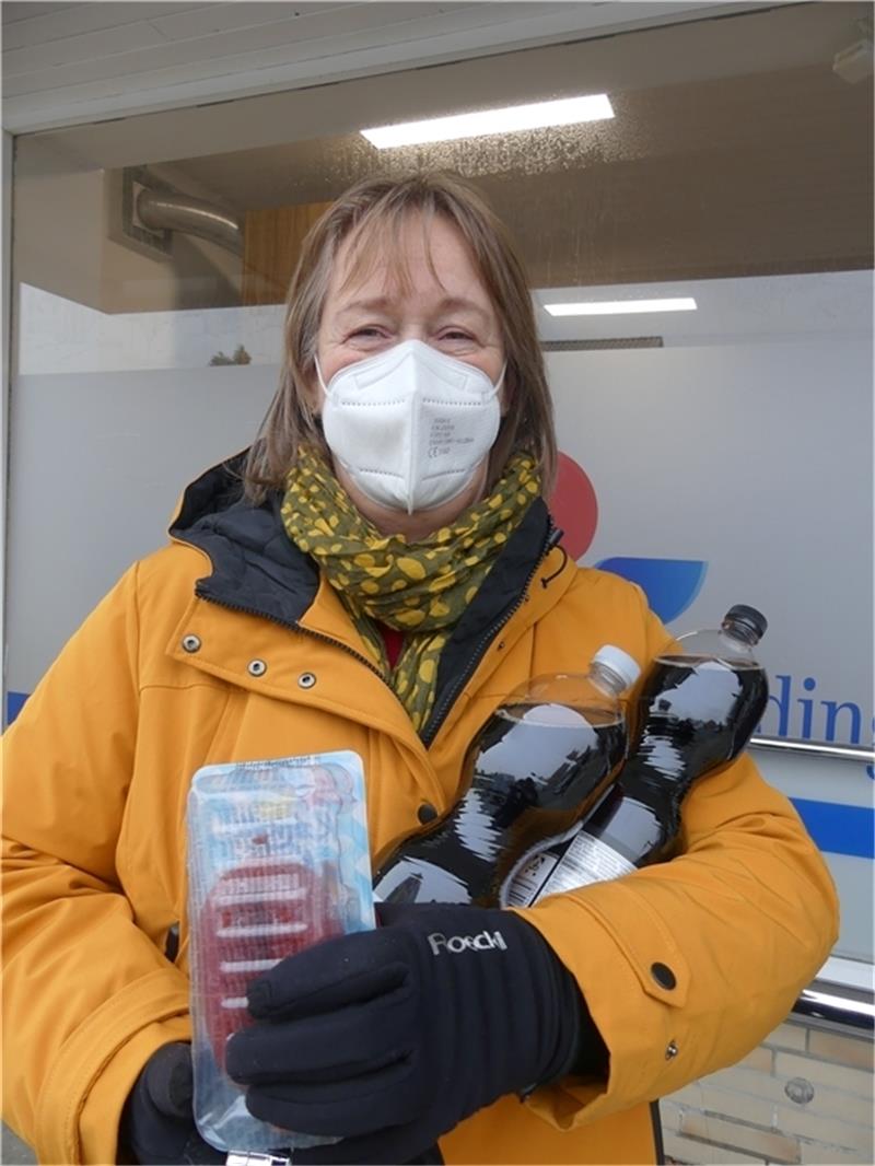 „Die Gänge sind breiter, es ist mehr Platz. Die ganze Aufmachung ist ansprechend“, lobt Astrid Rehahn aus Abbenfleth, die auch das neue Angebot mit Lebensmittelspezialitäten aus Osteuropa schätzt.